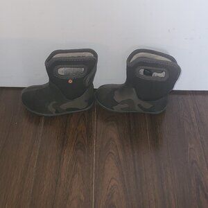 Boggs boots for kids